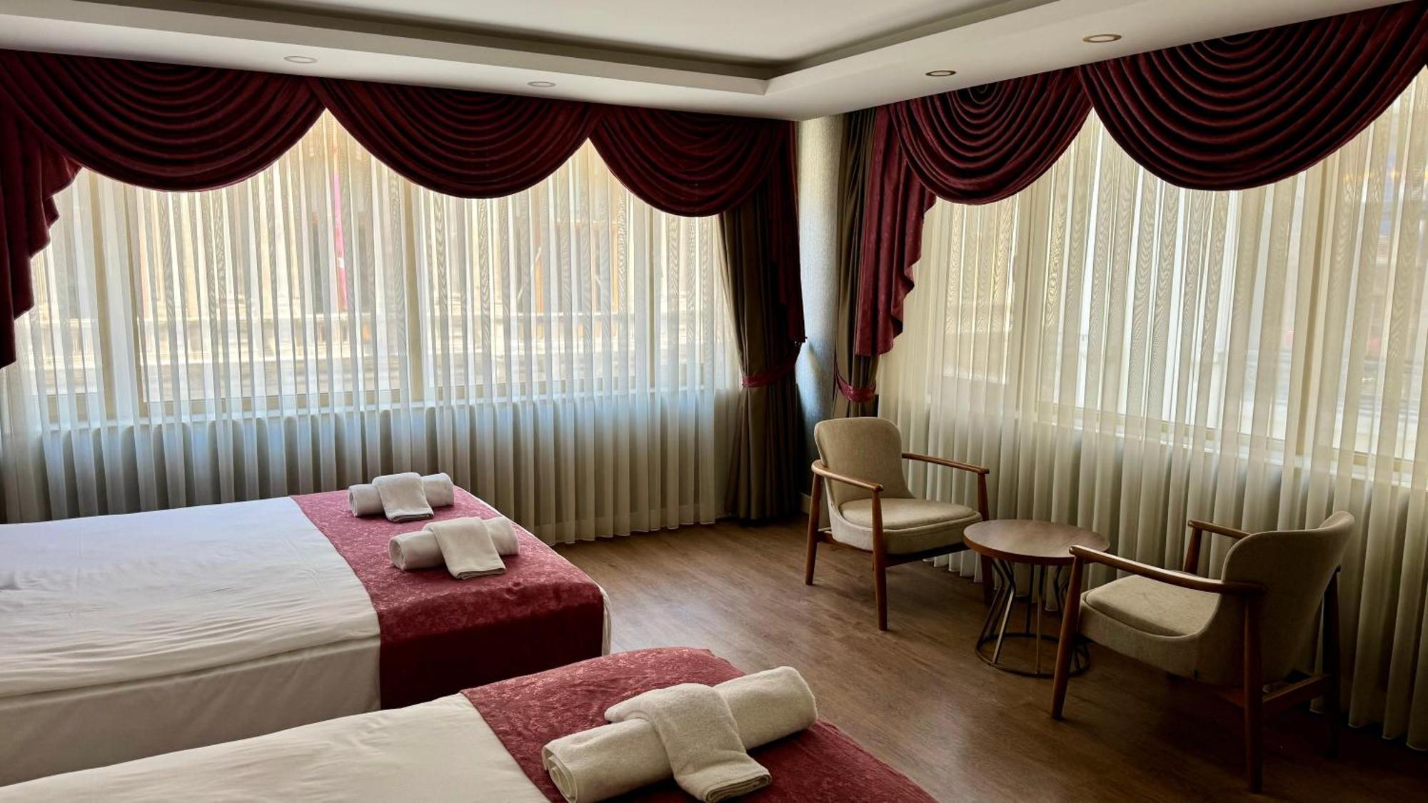 Burj Al Istanbul Hotel Buitenkant foto